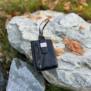 Brand New Cell Phone Holder in Black, Clip-on